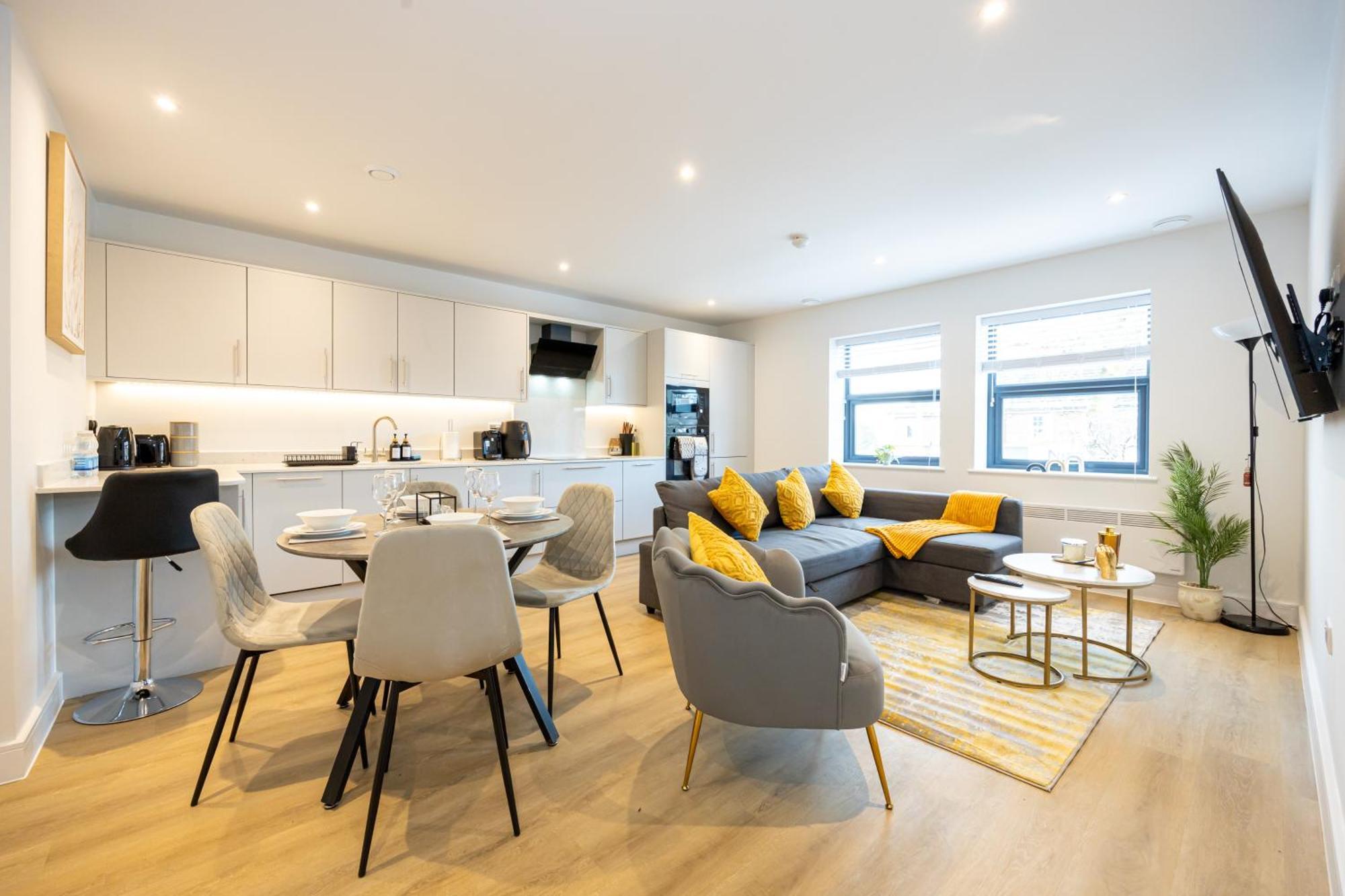Modern 2 Bed Near Wythenshawe Hospital And Manchester Airport With Parking מראה חיצוני תמונה